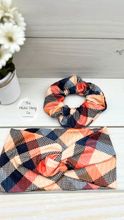 Load image into Gallery viewer, Ribbed Fall Plaid Front Knot Headband
