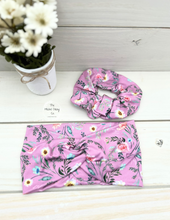 Load image into Gallery viewer, Bright Purple Spring Floral Front Knot Headband
