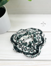 Load image into Gallery viewer, Sage Boho Flower Stripes Scrunchie
