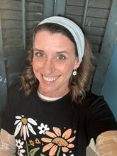 Load image into Gallery viewer, Gray Front Knot Headband
