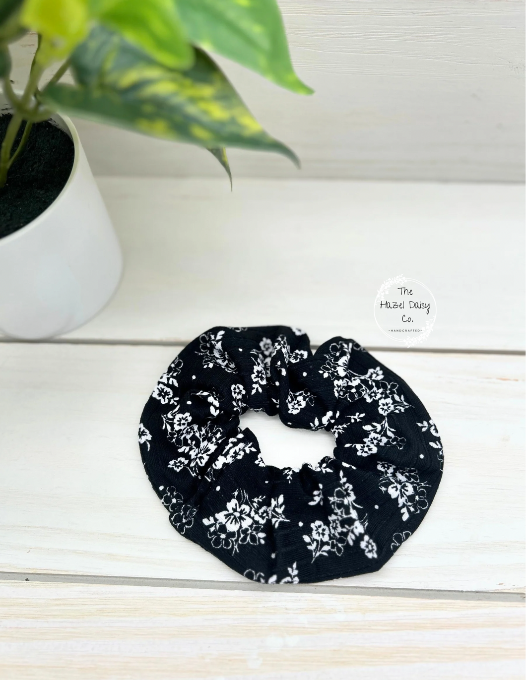 Ribbed Black and White Stencil Daisies Scrunchie
