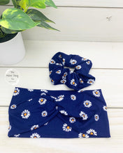 Load image into Gallery viewer, Daisies on Navy Scrunchie
