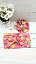 Load image into Gallery viewer, Lemons on Pink Scrunchie
