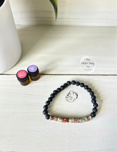 Load image into Gallery viewer, Vintage Marble Diffuser Bracelet
