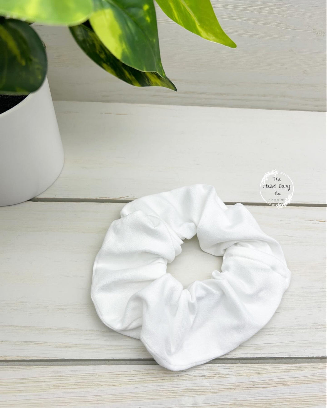 Ivory Scrunchie