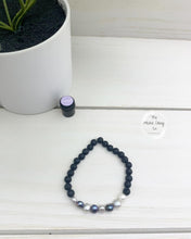 Load image into Gallery viewer, Sea Pearls Diffuser Bracelet
