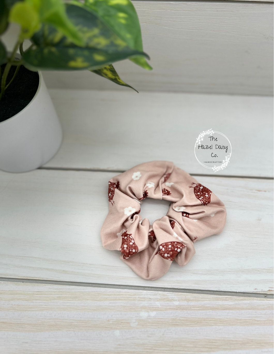 Chicken Daisies Scrunchie