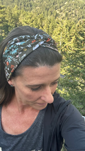 Load image into Gallery viewer, Farmhouse Brown Botanical Front Knot Headband
