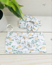 Load image into Gallery viewer, Lemons Front Knot Headband
