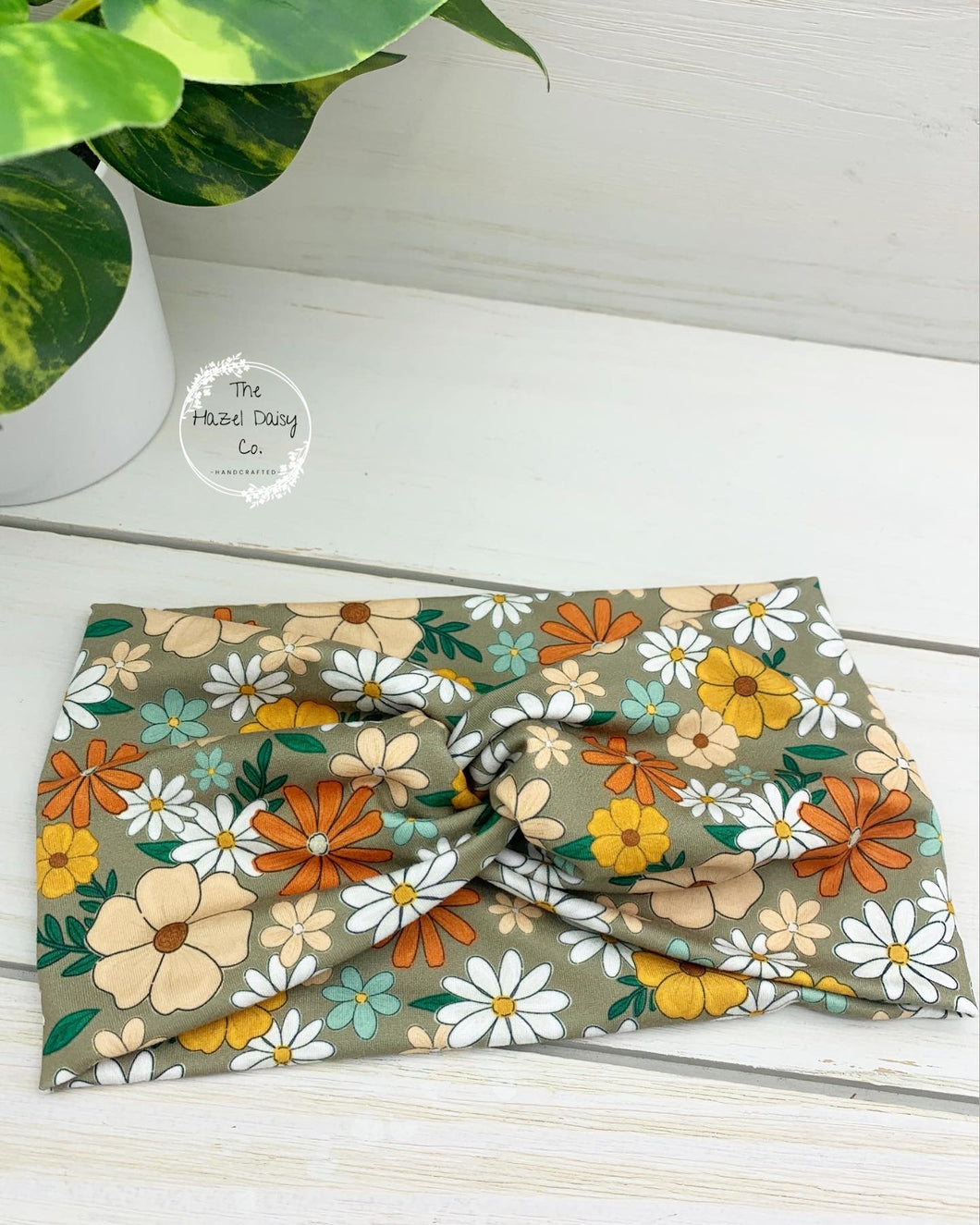 Retro Fall Daisies Front Knot Headband