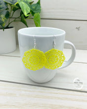Load image into Gallery viewer, Yellow Doilies Earrings
