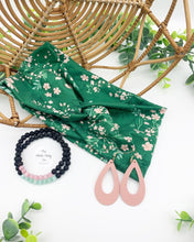 Load image into Gallery viewer, Green Botanical Front Knot Headband
