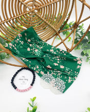 Load image into Gallery viewer, Green Botanical Front Knot Headband
