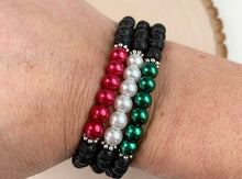 Load image into Gallery viewer, Pearl White Diffuser Bracelet
