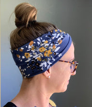 Load image into Gallery viewer, Navy Floral Front Knot Headband
