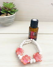 Load image into Gallery viewer, Hawaiian Flowers Diffuser Bracelet
