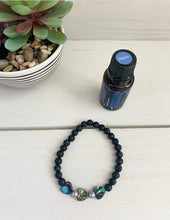 Load image into Gallery viewer, Marble Hearts Diffuser Bracelet
