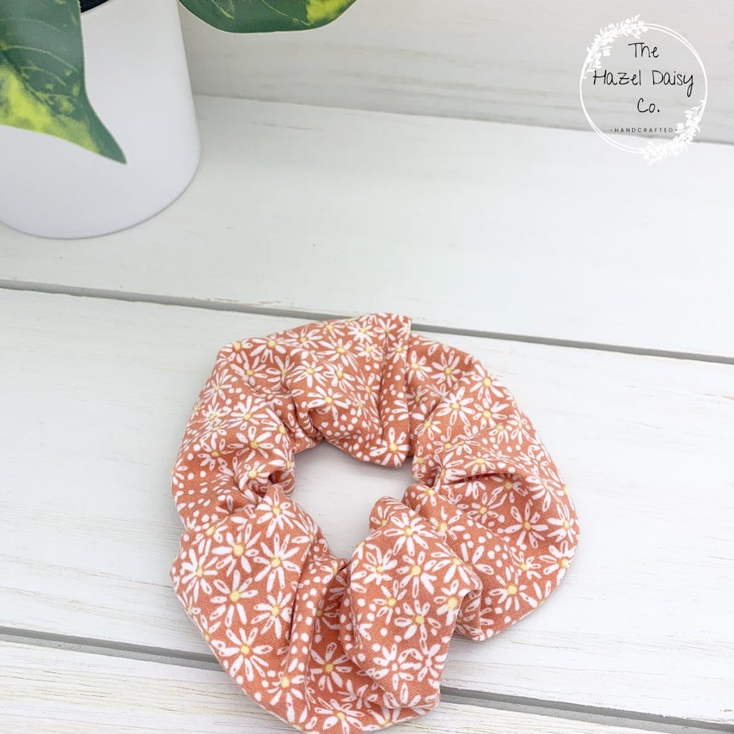 Daisies on Coral Scrunchie